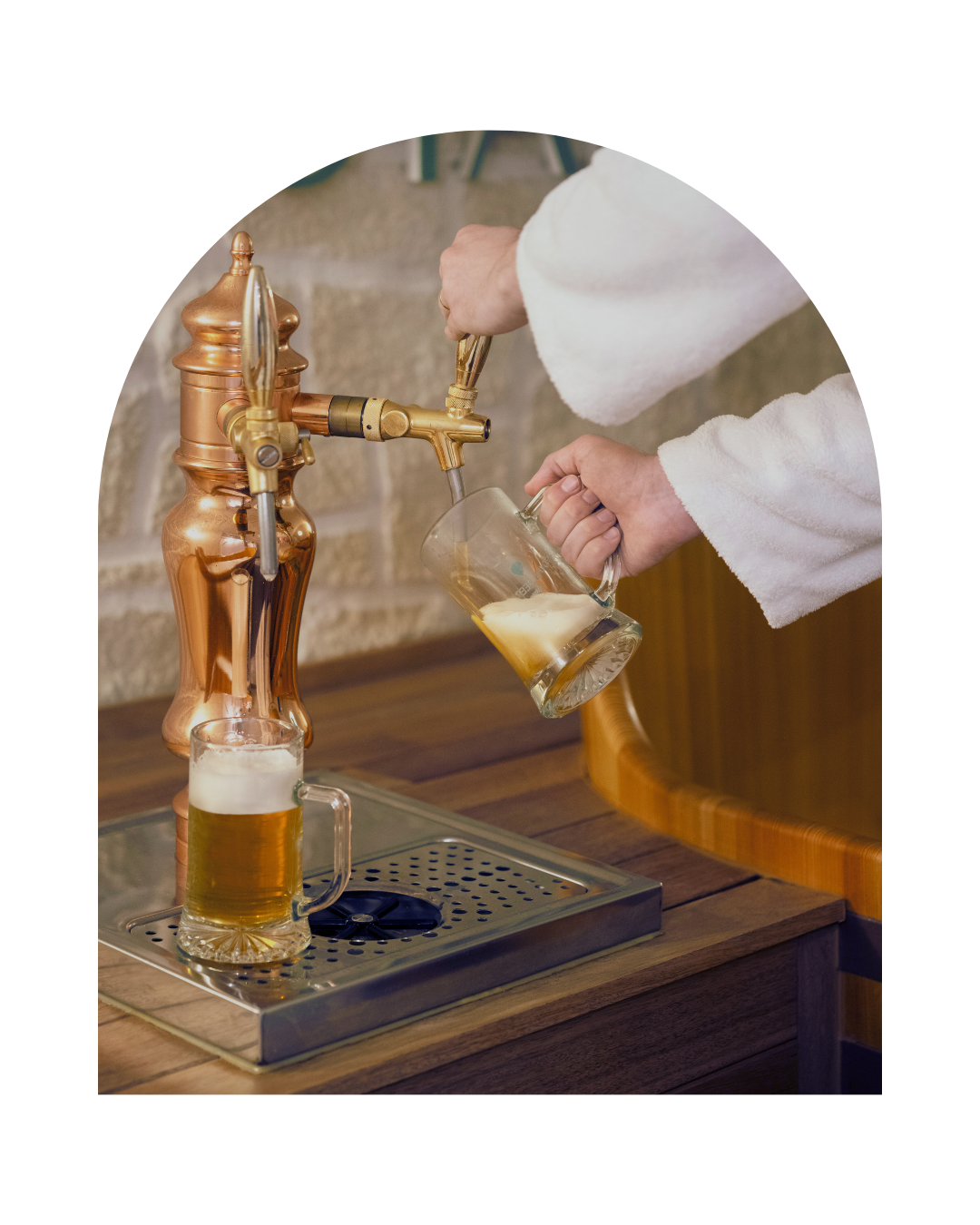 Cadre- Bains Picto pour representer le bain à la bière du Royal Beer Spa